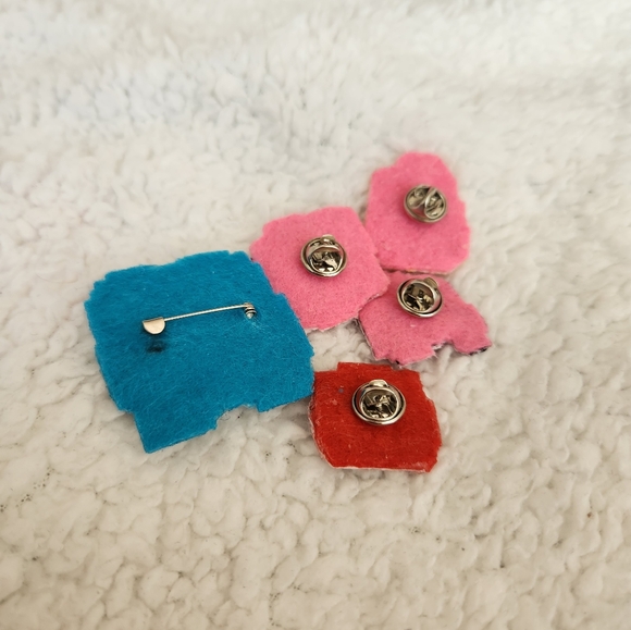 Sanrio Pins - set‼️ (3/$25) - Picture 3 of 3